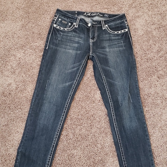Jeans - Picture 3 of 3
